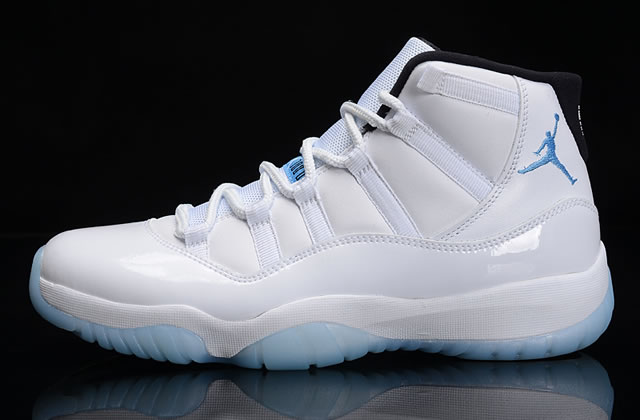 Air Jordan 11 Retro Legend Blue