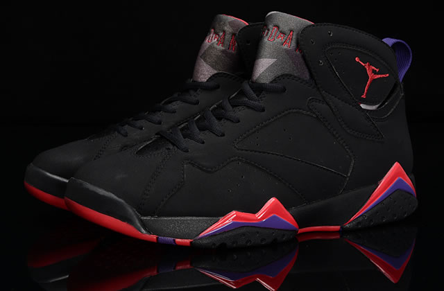 Air Jordan 7 Retro Raptors