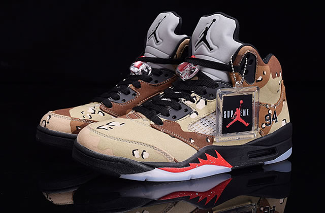 Supreme x Air Jordan 5 Sup Camo